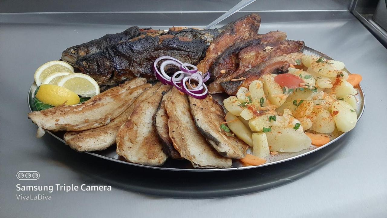 Prenociste I Restoran Ihthis บายินา บาชตา ภายนอก รูปภาพ