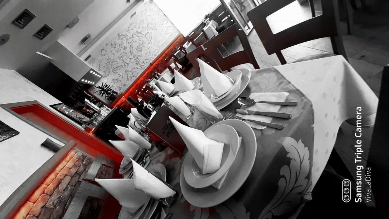Prenociste I Restoran Ihthis บายินา บาชตา ภายนอก รูปภาพ